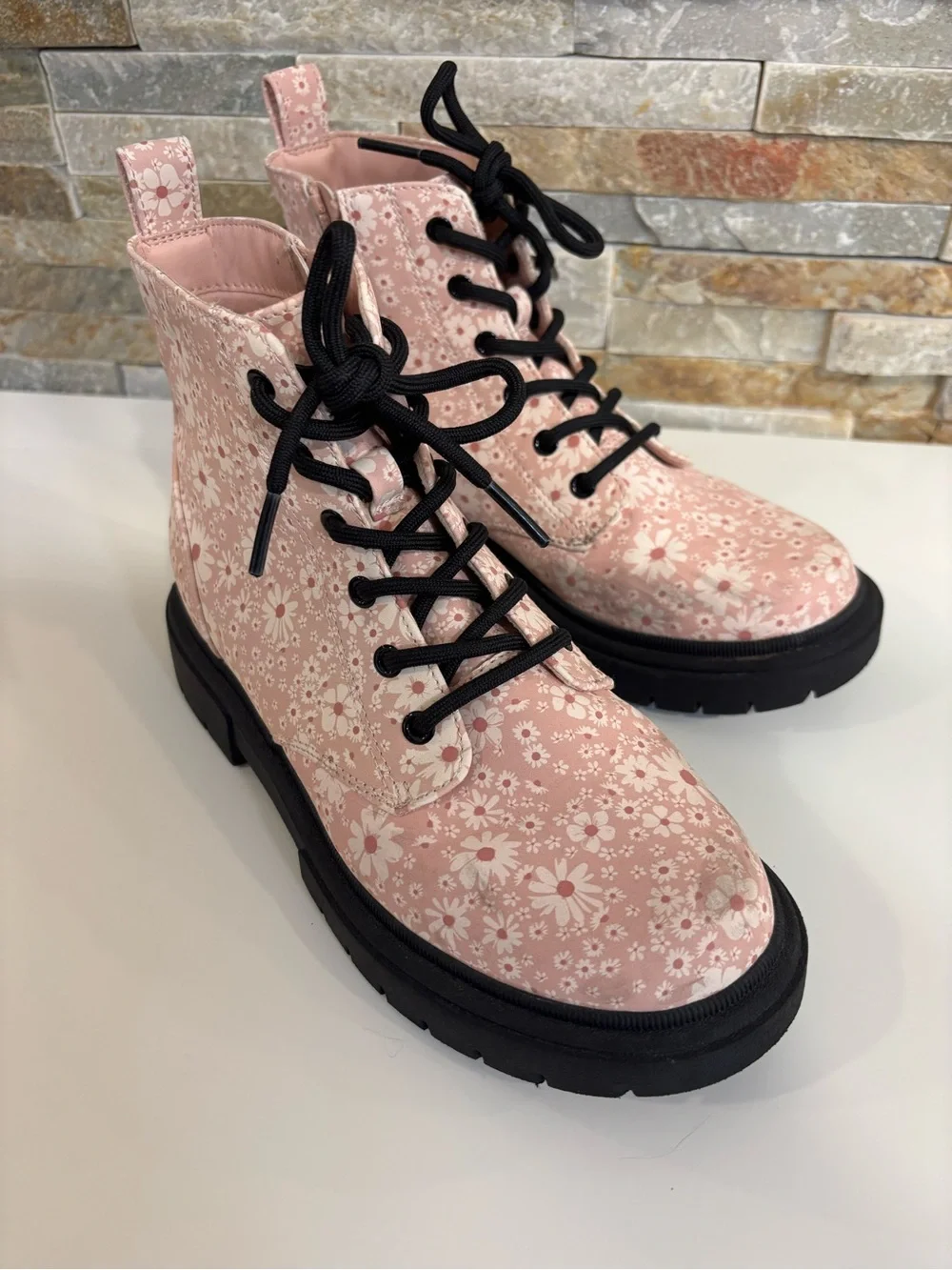 Art Class Girls Kayden Floral Combat Boots Size 4 Pink Daisy Lace Up Zip